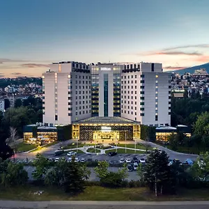 https://hilton-1421.sofiahotelsbg.com