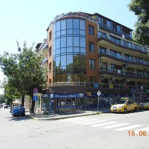 foglaljon itt